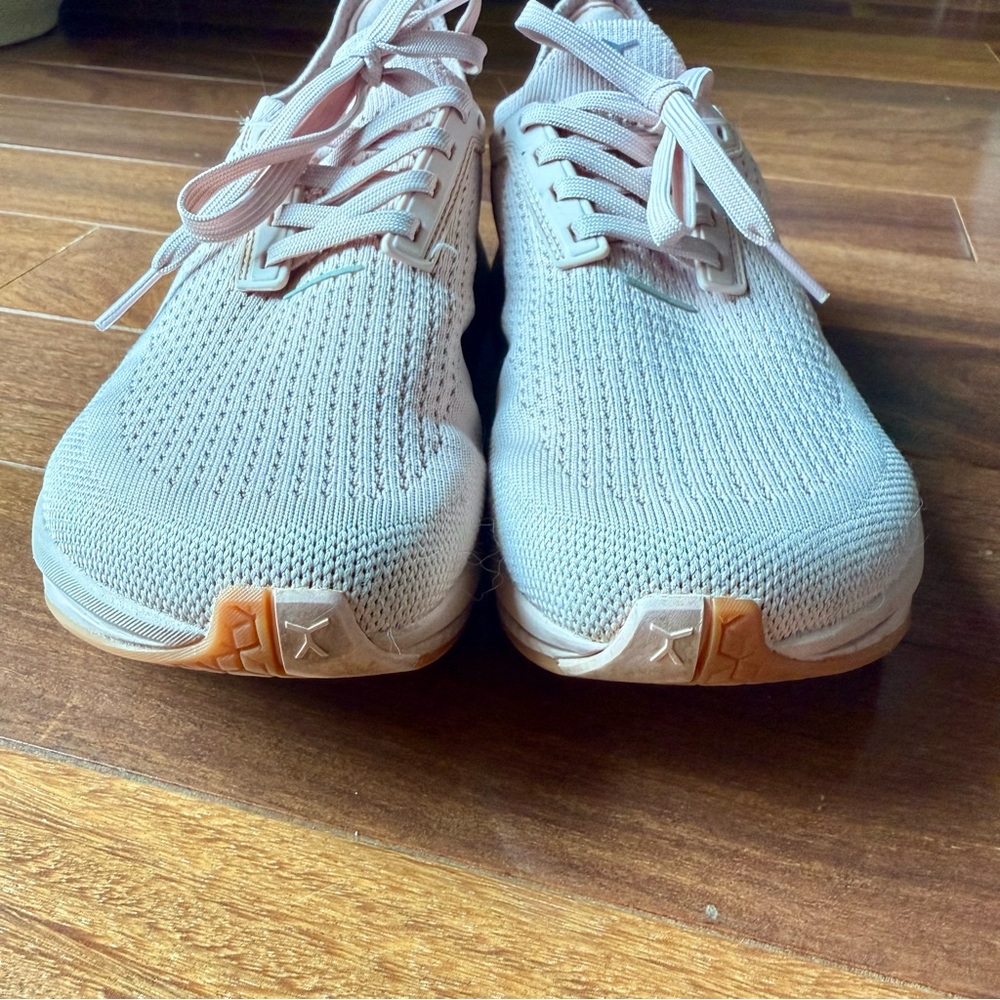 Flux Stylish Women's Sneakers in Blush Color - Picture 6 of 7